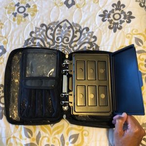 Artistry black makeup cosmetic travel bag